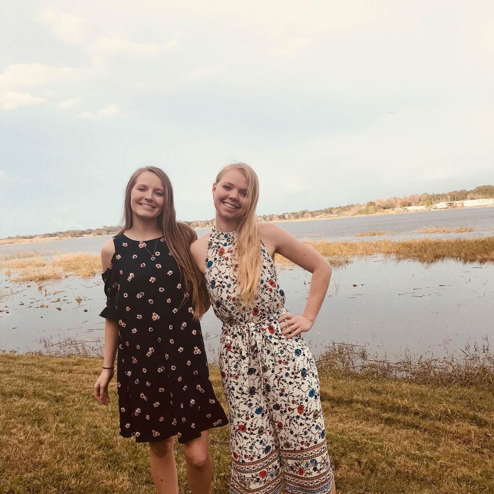 Meet your Posher, Alexis